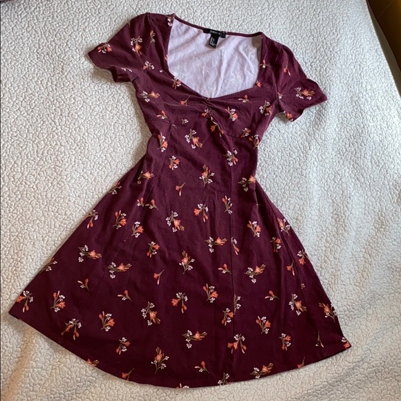 Forever 21 Dresses & Skirts - Short sleeve dress